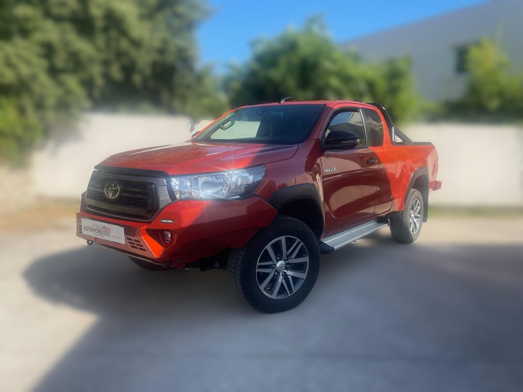 Toyota Hilux TVA Récupérable Double Cabine 2.4 D4D 150 LOUNGE 4X4 — 1