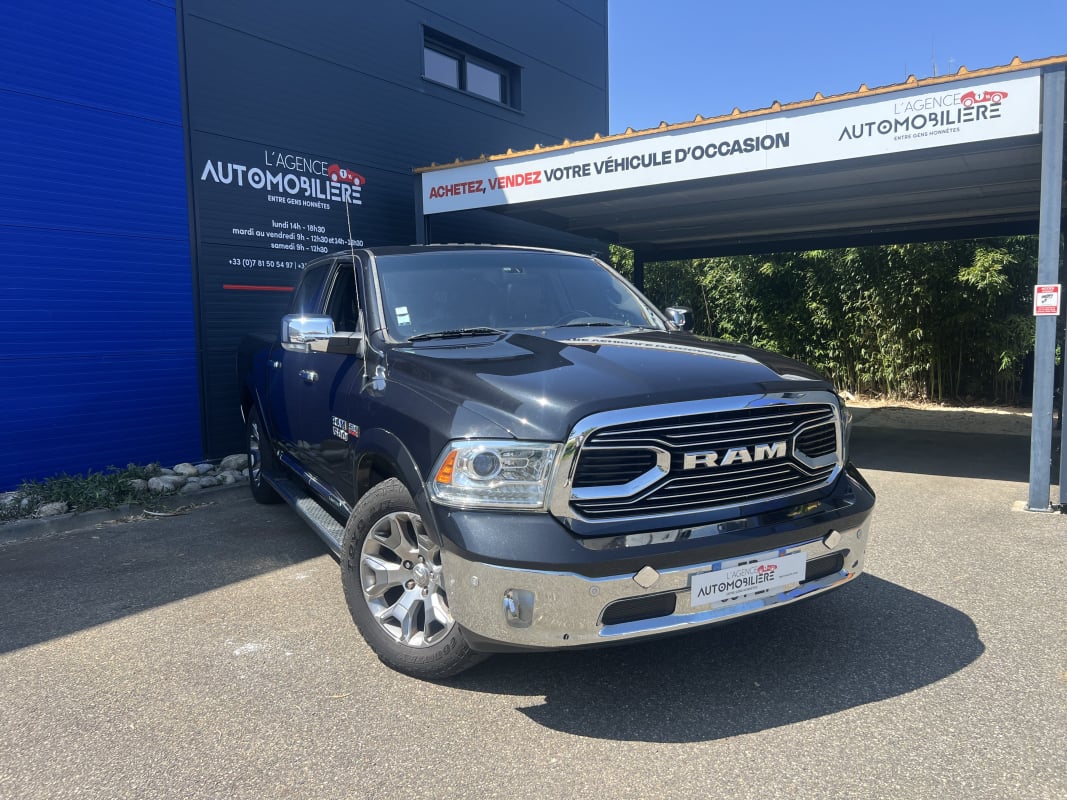 Dodge Ram 5.7 HEMI V8 401 CREW CAB LIMITED — 1