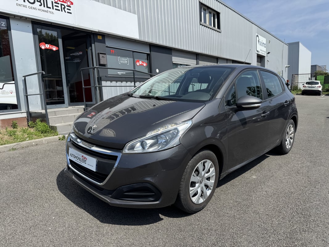 Peugeot 208 1.2 82CH 5 PORTES — 1