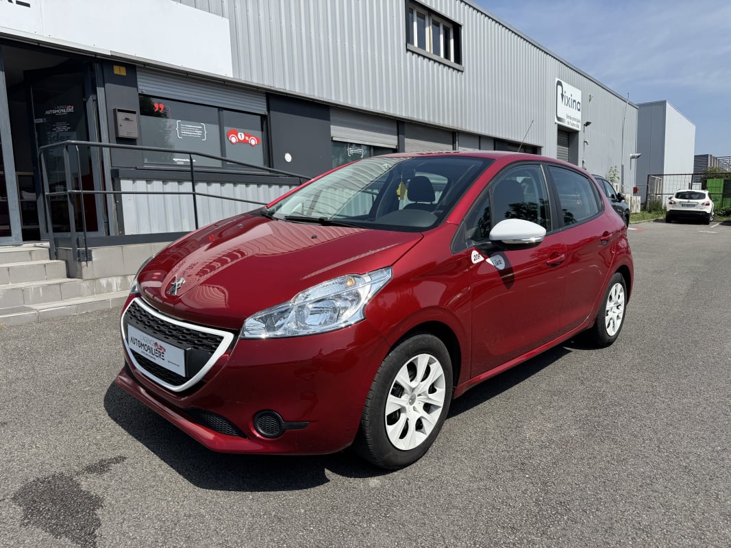 Peugeot 208 208 1.0 VTI 68 CH LIKE 5 PORTES 1ER MAIN — 1