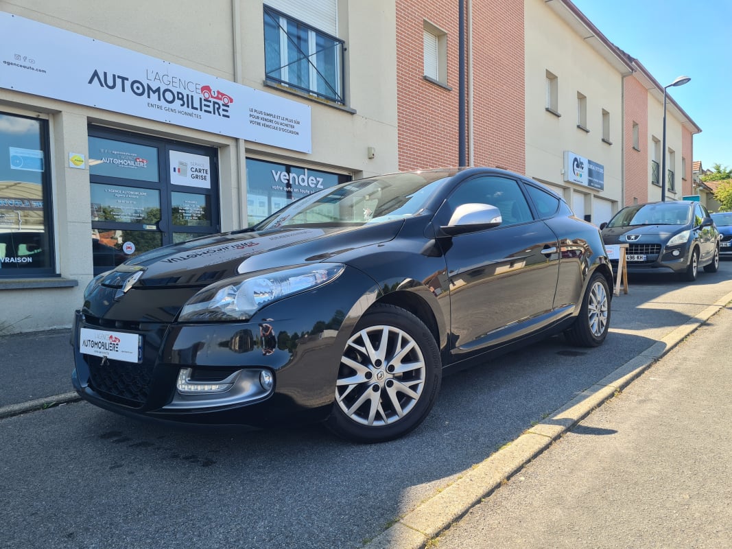 Renault Megane III (2) COUPE 1.5 DCI 110 FAP ENERGY GT LINE ECO2 — 1