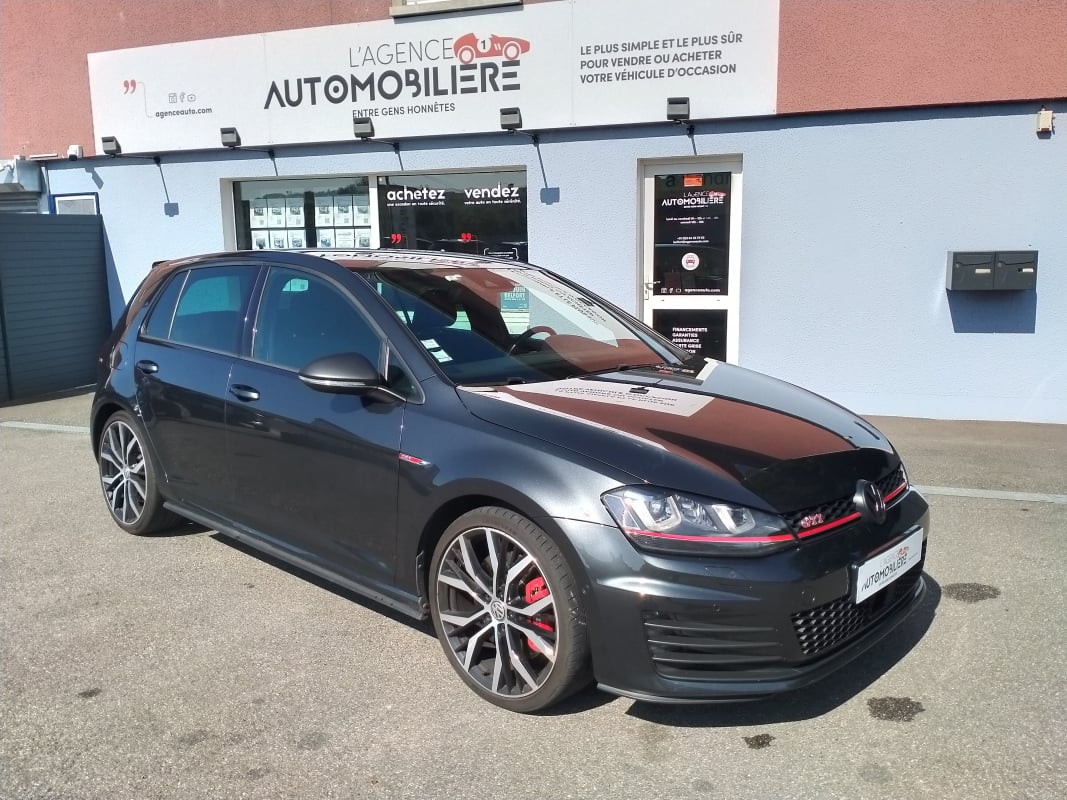 Volkswagen Golf 2.0 TSI 230 ch BlueMotion Technology GTI Performance DSG6 5p — 1