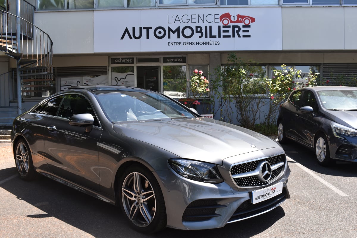 Mercedes-Benz Classe E Coupe AMG LINE Coupé 220 d 2.0 d9G-TRONIC 194 cv Boîte auto Entretien Full Mercedes — 1