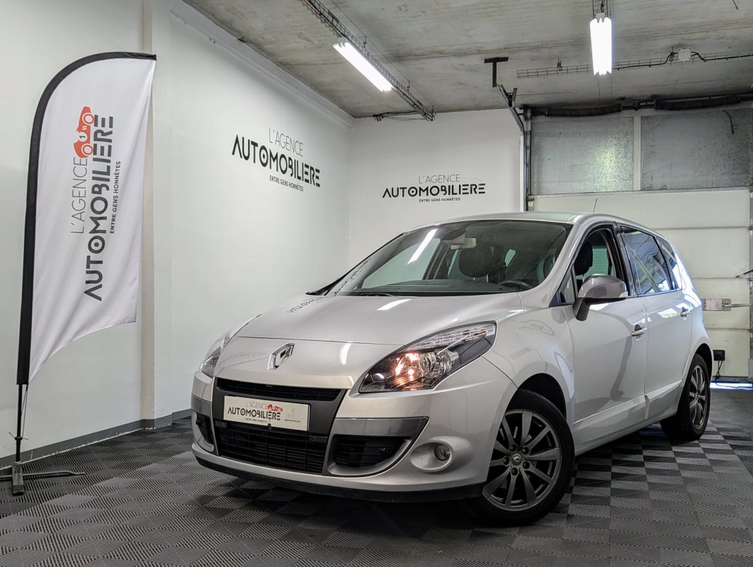 Renault Scenic III 1.4 TCE 130 DYNAMIQUE EURO5 + HISTORIQUE COMPLET — 1
