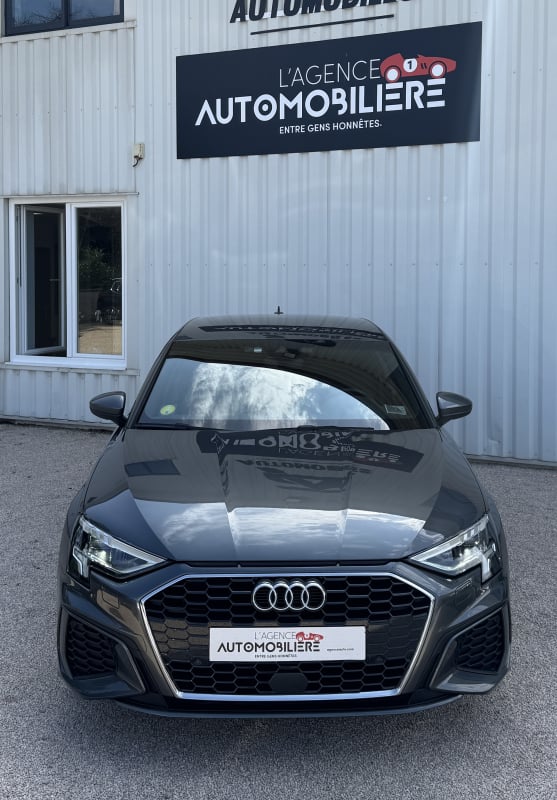 Audi A3 2.0 TDI Sportback - 116cv S LINE — 2