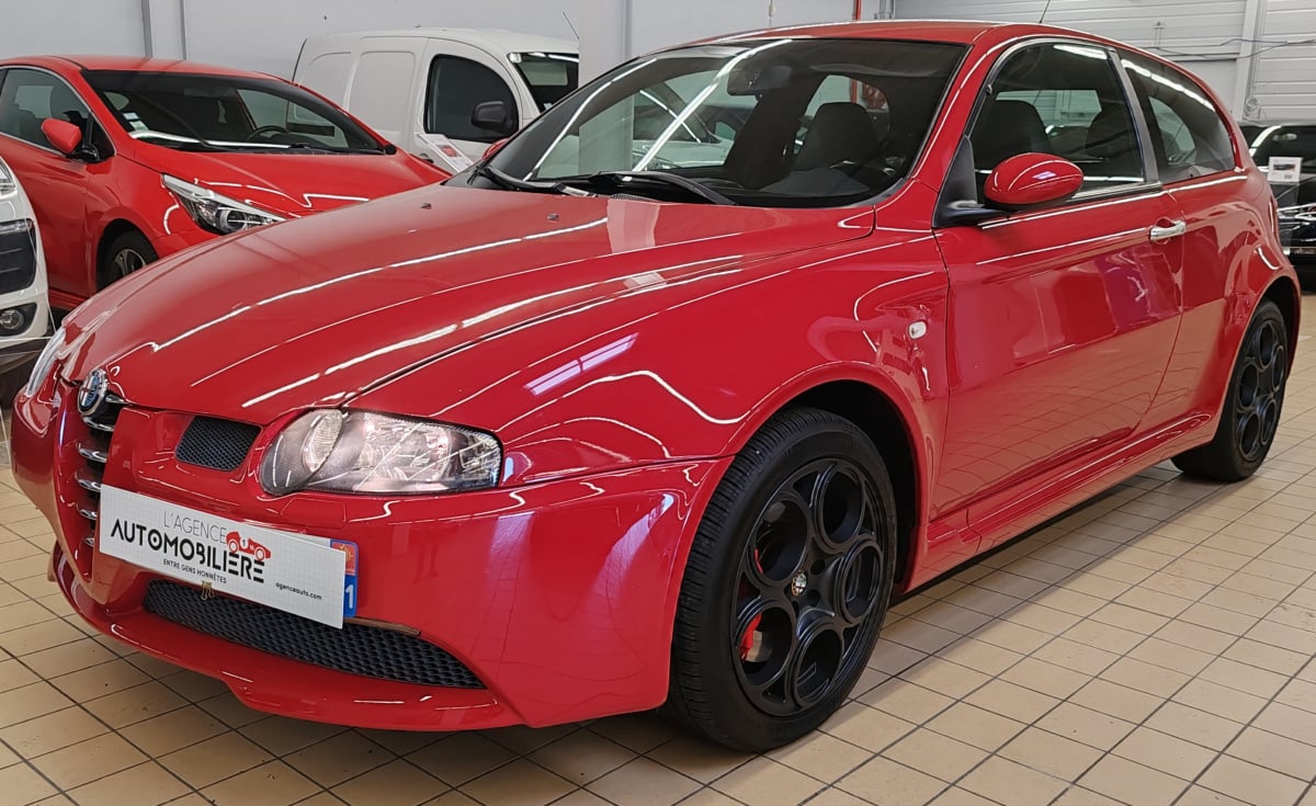 Alfa Romeo 147 3.2 i V6 GTA 250cv — 1