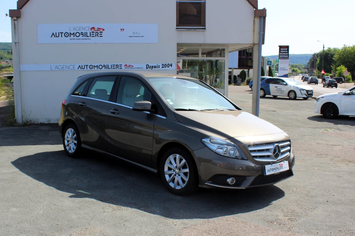 Mercedes-Benz Classe B 180 CDI 110 CH BlueEFFICIENCY EDITION DESIGN — 1