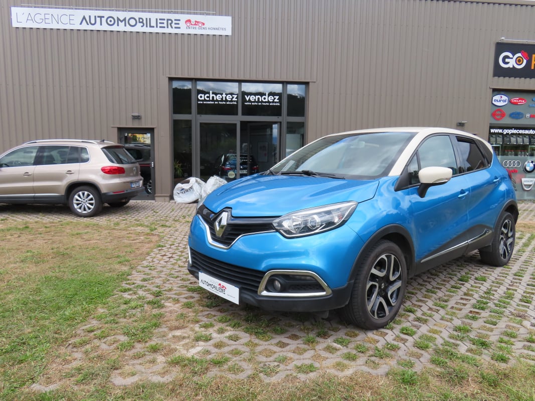 Renault Captur 0.9 tce INTENS 90Cv — 1