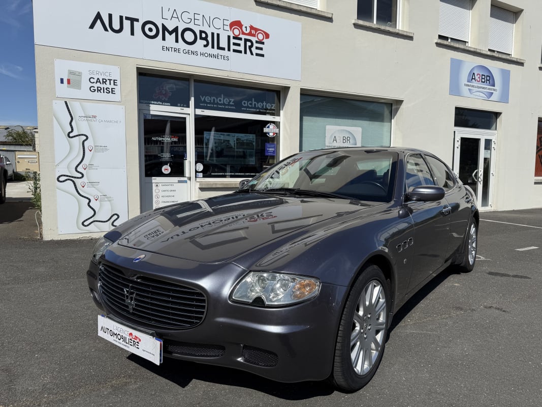 Maserati Quattroporte 4.2 V8 400 SPORT GT BVA - ORIGINE ALLEMAGNE -
