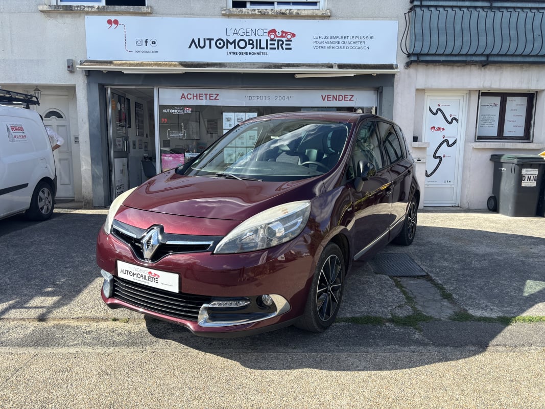 Renault Scenic III Phase 3 1.5 dCi 110 cv - Bose — 1