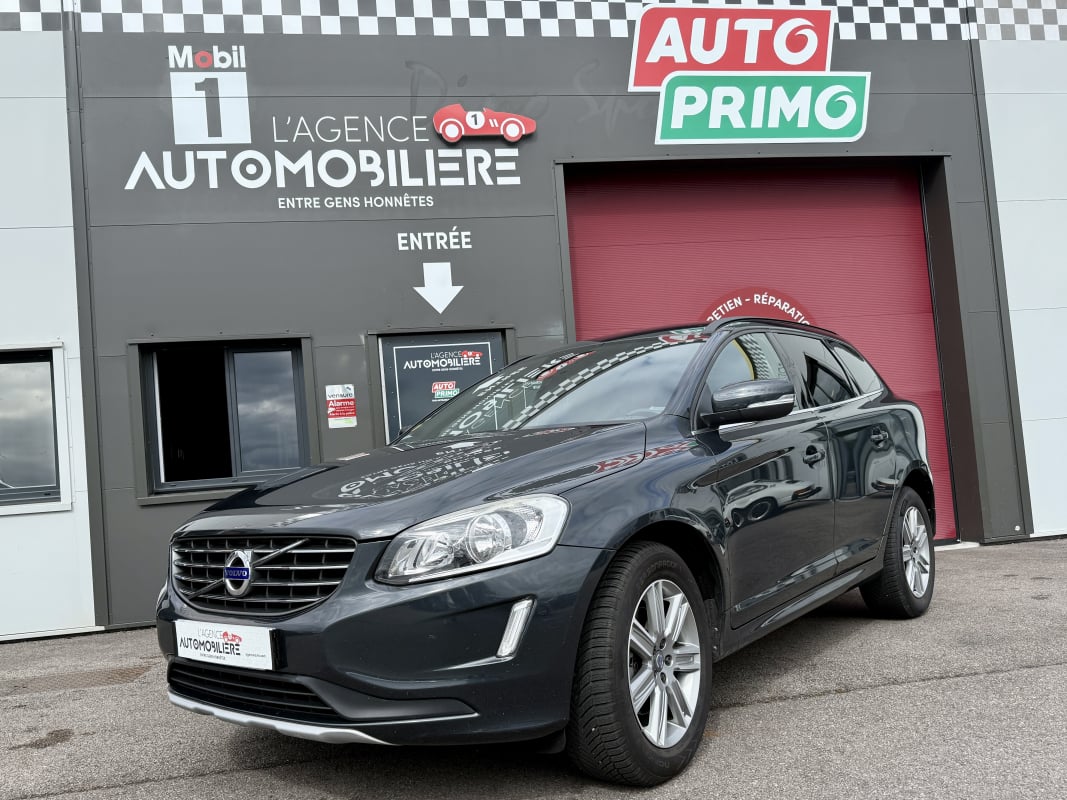 Volvo XC60 (2) 2.4 D4 190 INITIATE EDITION AWD GEARTRONIC (Attelage, Distri Faite) — 1
