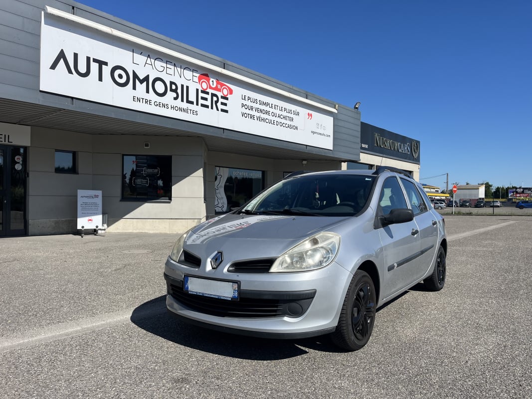 Renault Clio Estate III Estate 1.2 i 16V 75 — 1