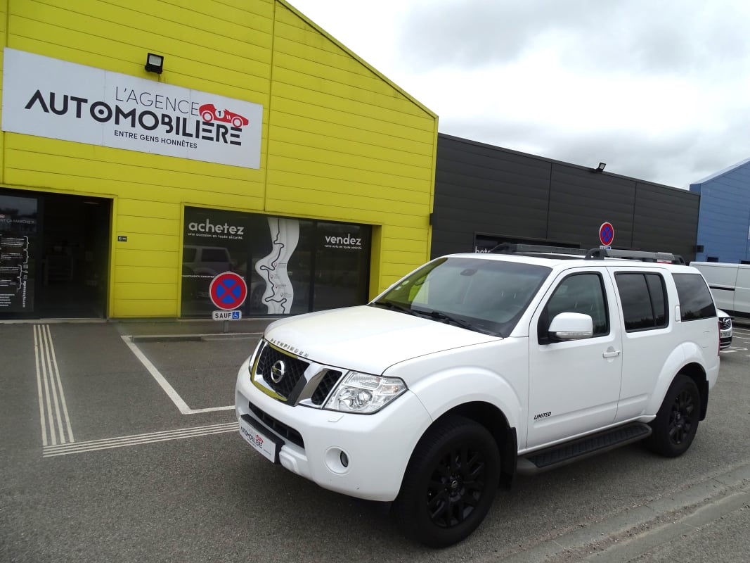 Nissan Pathfinder 2,5 DCi 190cv. Limited — 1
