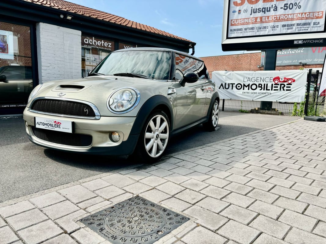 Mini Cooper II 1.6 175CV COOPER S ( Chaine de distribution ok ) — 1