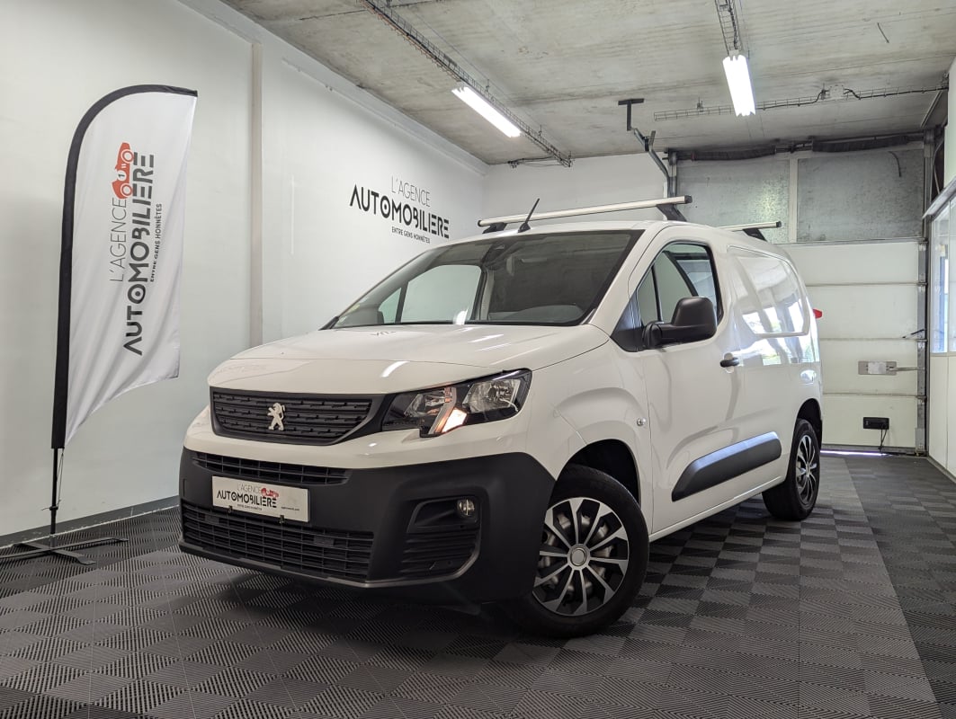 Peugeot Partner III (2) FOURGON 1.6 BLUEHDI 100 S&S STANDARD 1000KG — 1