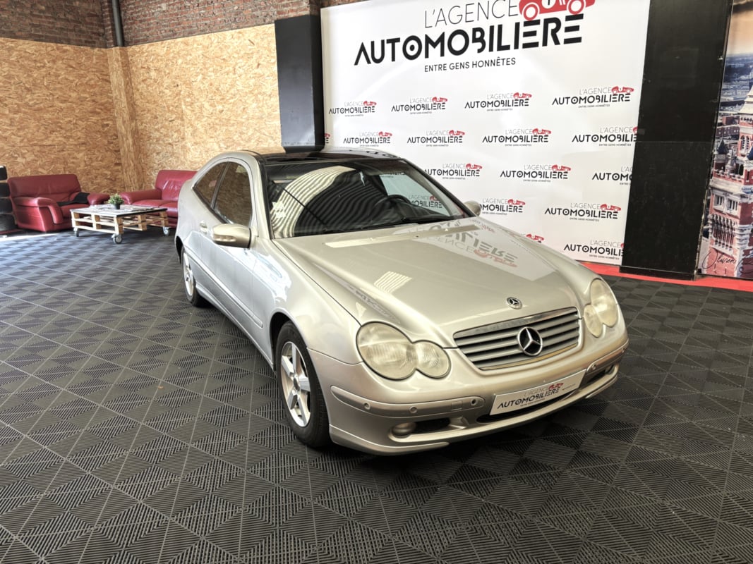 Mercedes-Benz Classe C Coupé 180 Kompressor – 129 ch – Boîte Auto — 1