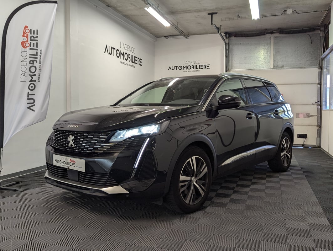 Peugeot 5008 1.5 BLUEHDI 130 S&S ALLURE PACK — 1