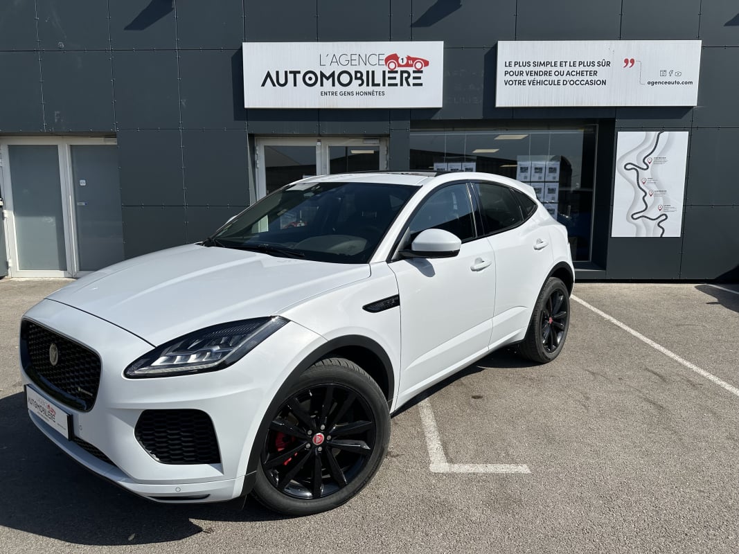 Jaguar E-Pace E-PACE 2.0L D 180 R-DYNAMIC HSE — 1