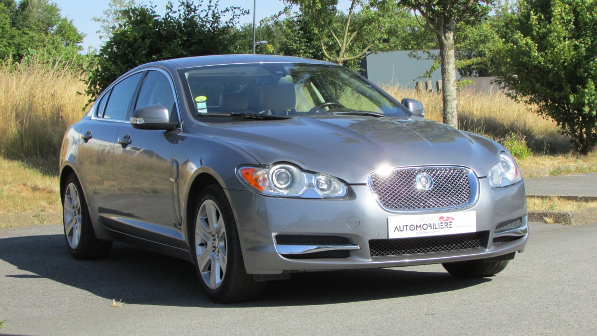 Jaguar XF 3,0L V6 238CH LUXE PREMIUM — 1