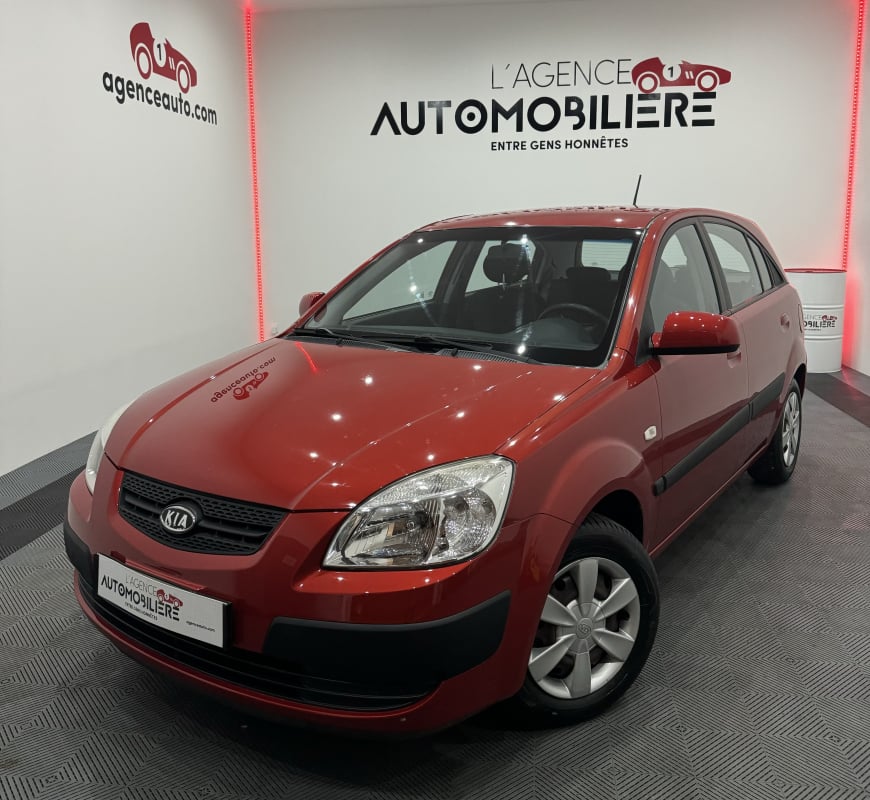 Kia Rio KIA RIO NEW EX 1.5 CRDI 110CV BVM5 5 PORTES CLIM/CENTRALISATION/VITRES ELECT/RADIO CD/1ère MAIN — 1