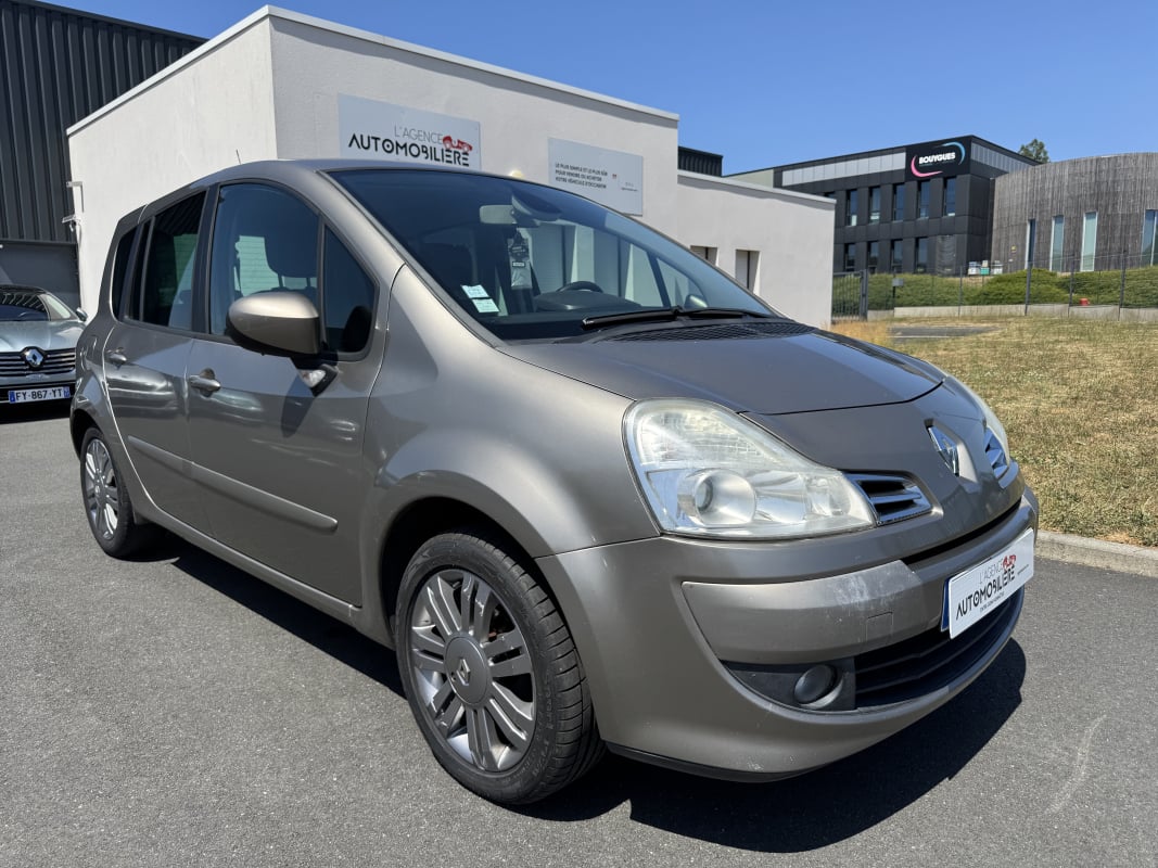 Renault Grand Modus 1.5 dCi 90 DYNAMIQUE — 1