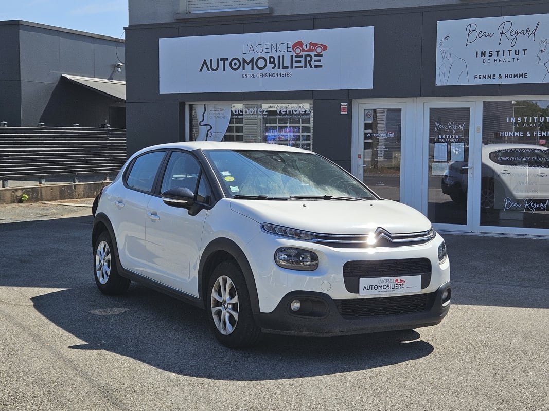 Citroen C3 1.5 HDI 100 CH FEEL 1ERE MAIN — 1