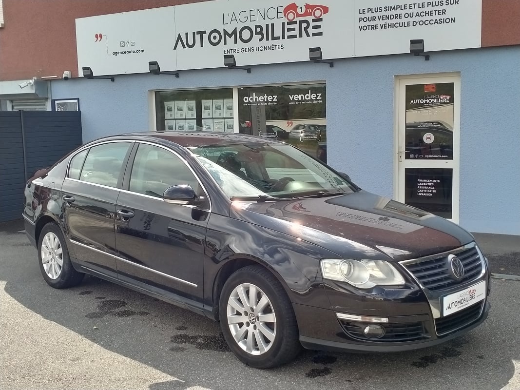 Volkswagen Passat 2.0 TDI 110 CH FAP CONFORTLINE — 1