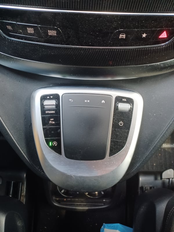 Mercedes-Benz Viano V 250 d Avantgarde Utilitaire double cabine 5pls — 28