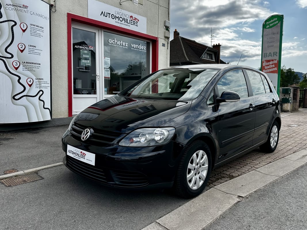Volkswagen Golf Plus V 1.9 TDi DSG6 105 cv Boîte auto CONFORT — 1