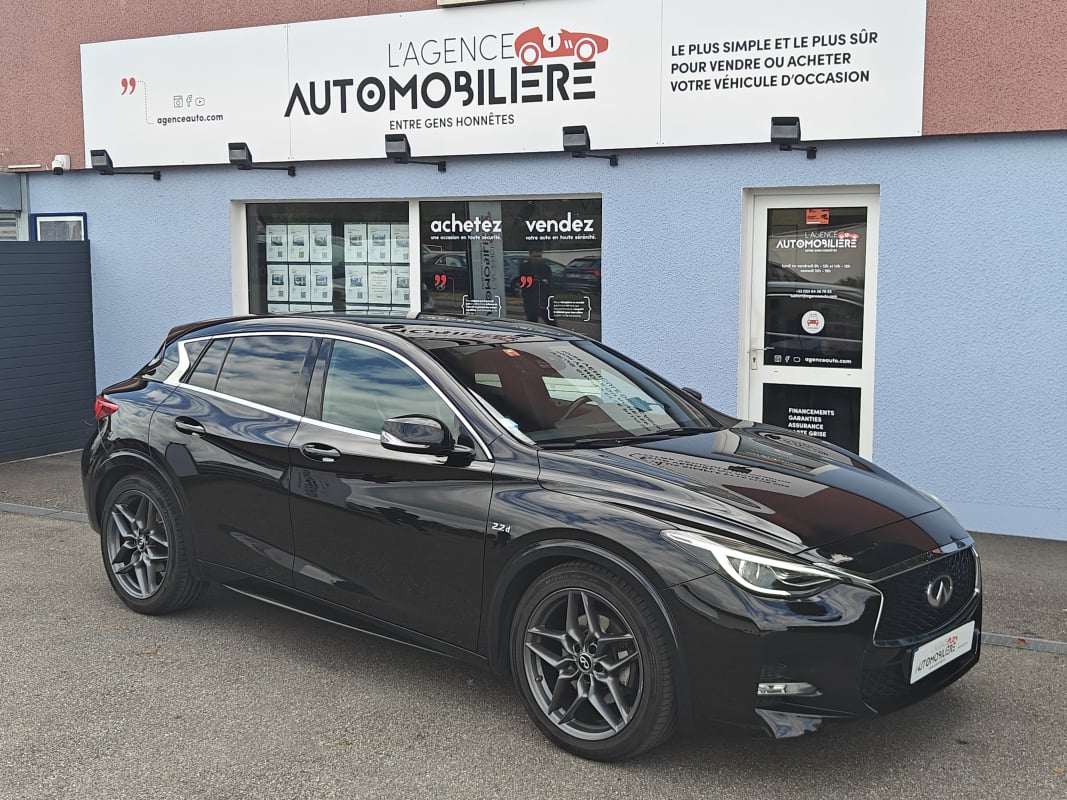 Infiniti Q30 2.2d 170ch Sport DCT7 3ème Main — 1