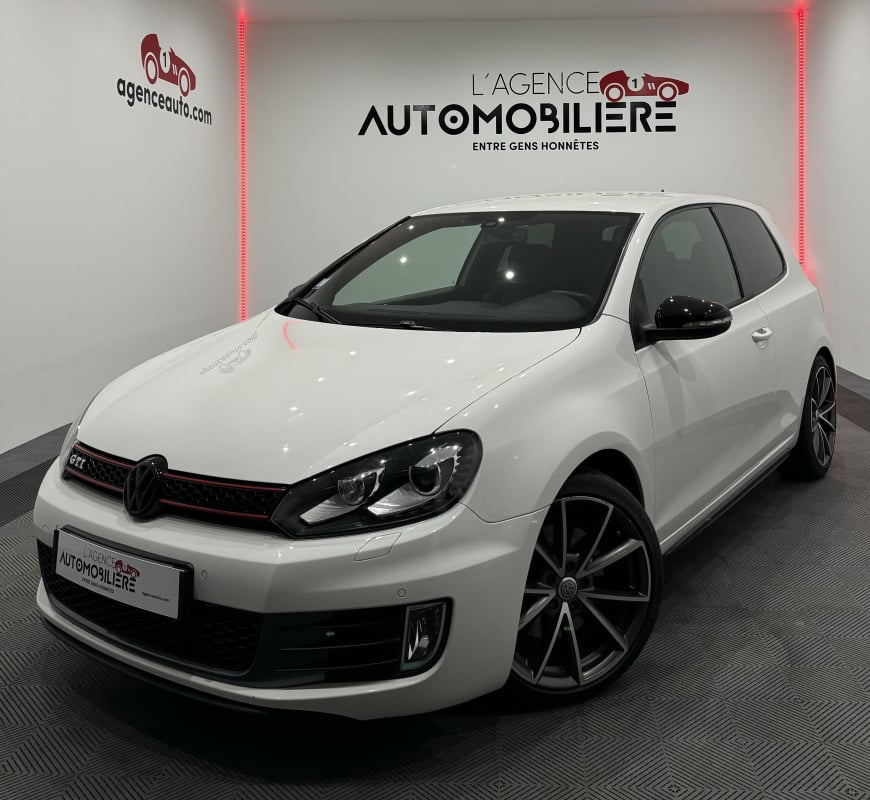 Volkswagen Golf GOLF VI GTI 2.0 TSI 210CV BVM6 LIGNE INOX/DYNAUDIO/MULTIMEDIA/RADAR AV-AR/REGUL/FX LEDS — 1