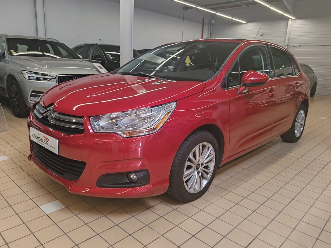 Citroen C4 e-HDI 115 ch millenium — 1