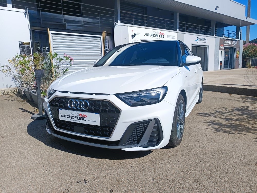Audi A1 Sportback 30 TFSI 110ch S line — 1