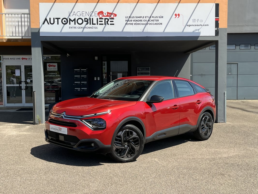 Citroen C4 1.2 PureTech 130cv Feel Pack - Apple CarPlay/Attelage/Caméra 360°/Radar AV-AR — 1