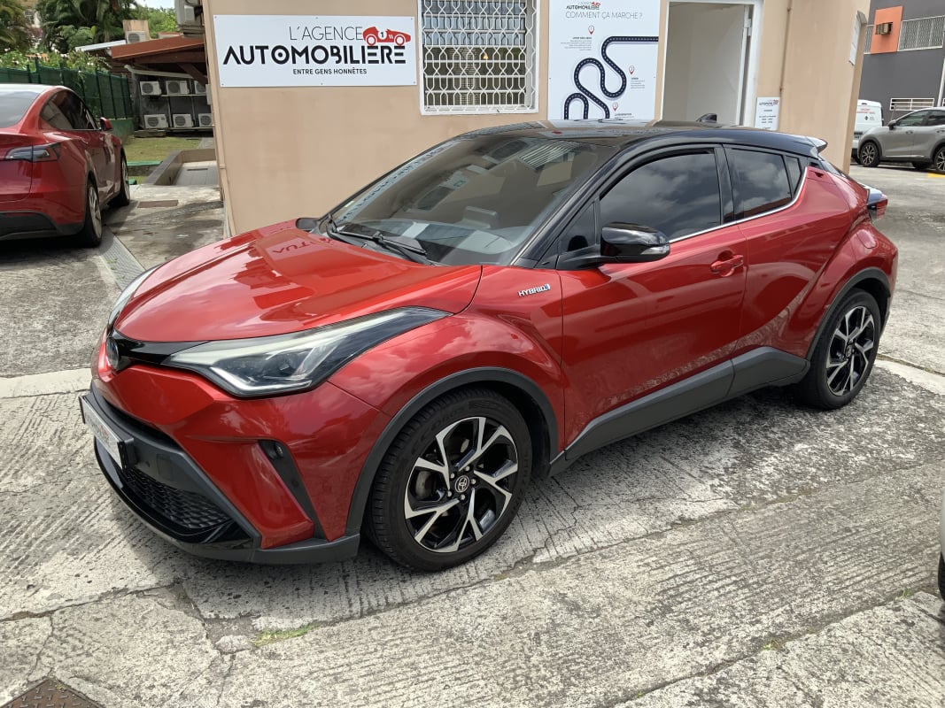 Toyota C-HR 1.8 HYBRIDE SRD AUTO — 1