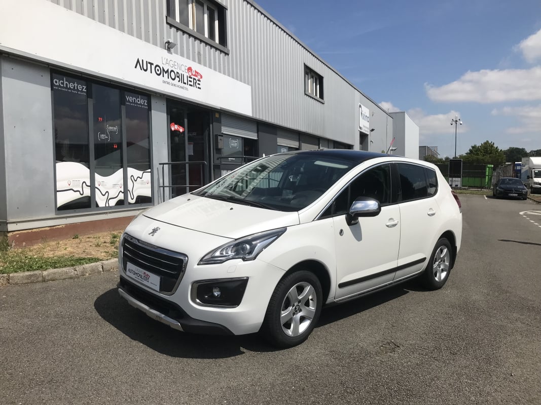 Peugeot 3008 1.6 HDi 115 CH CROSSWAY GPS/ TOIT PANO /CAMERA DE RECUL — 1