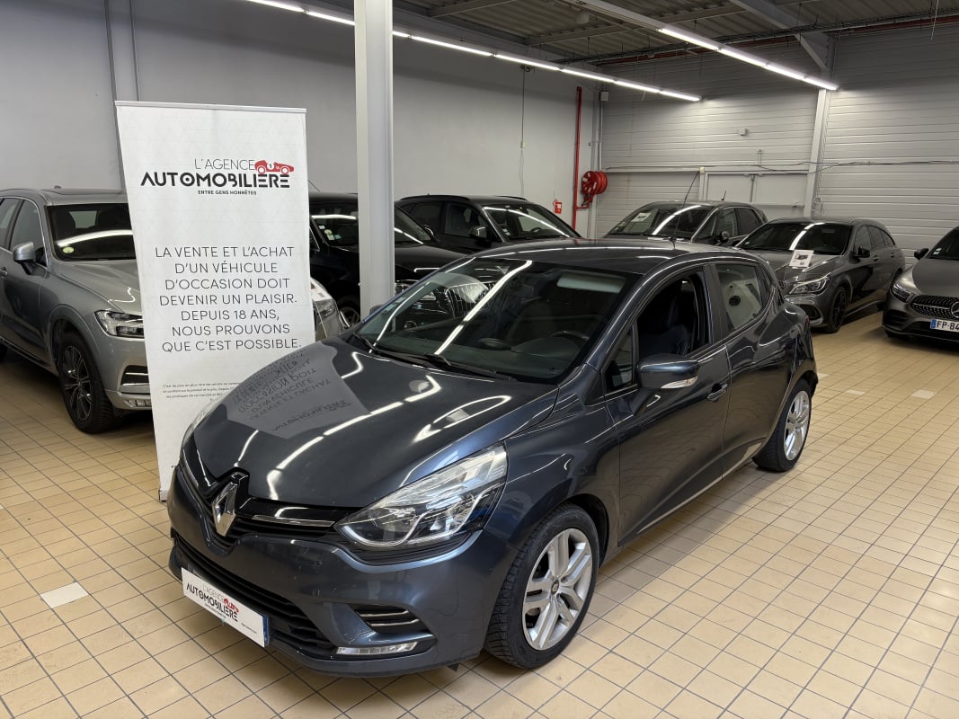 Renault Clio 0.9 TCE 90 ENERGY INTENS — 1