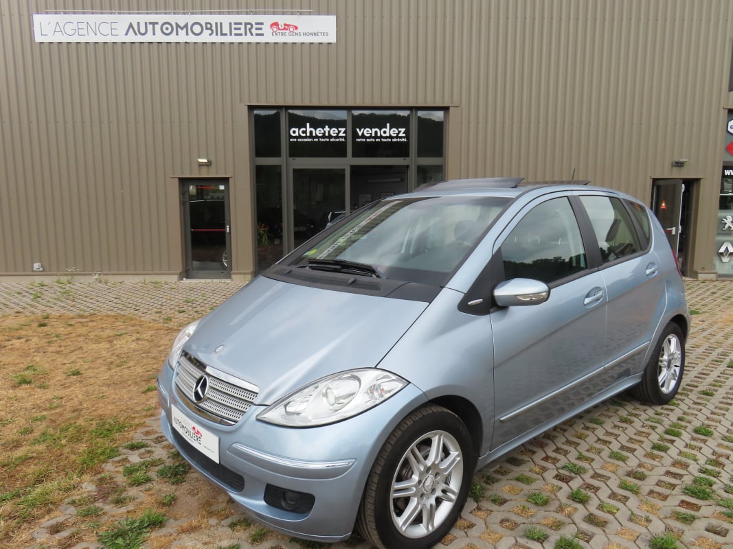 Mercedes-Benz Classe A 170 Edition 116Cv — 1