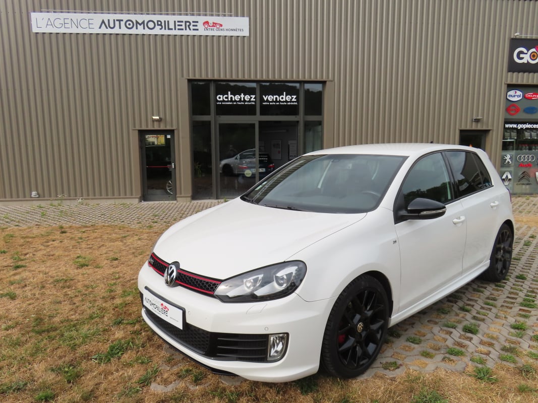 Volkswagen Golf GTI Edition 35 235Cv — 1