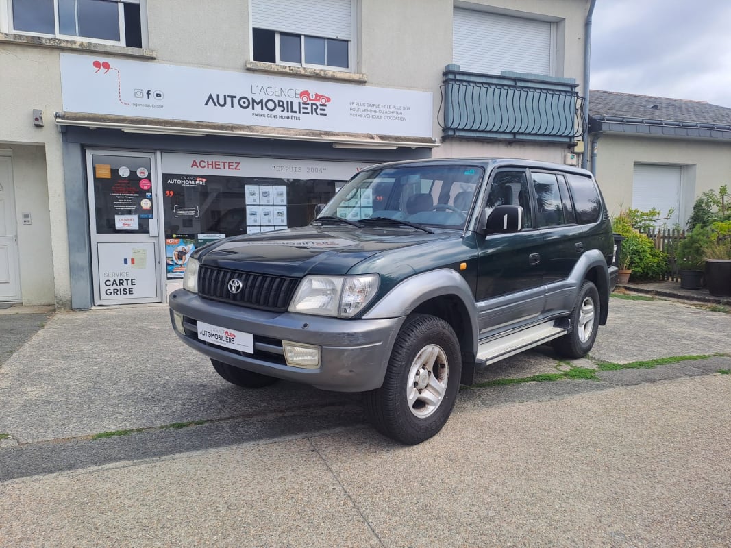 Toyota Land Cruiser 3.0 TD 125cv KZJ95 VX - 7 places - Calandre