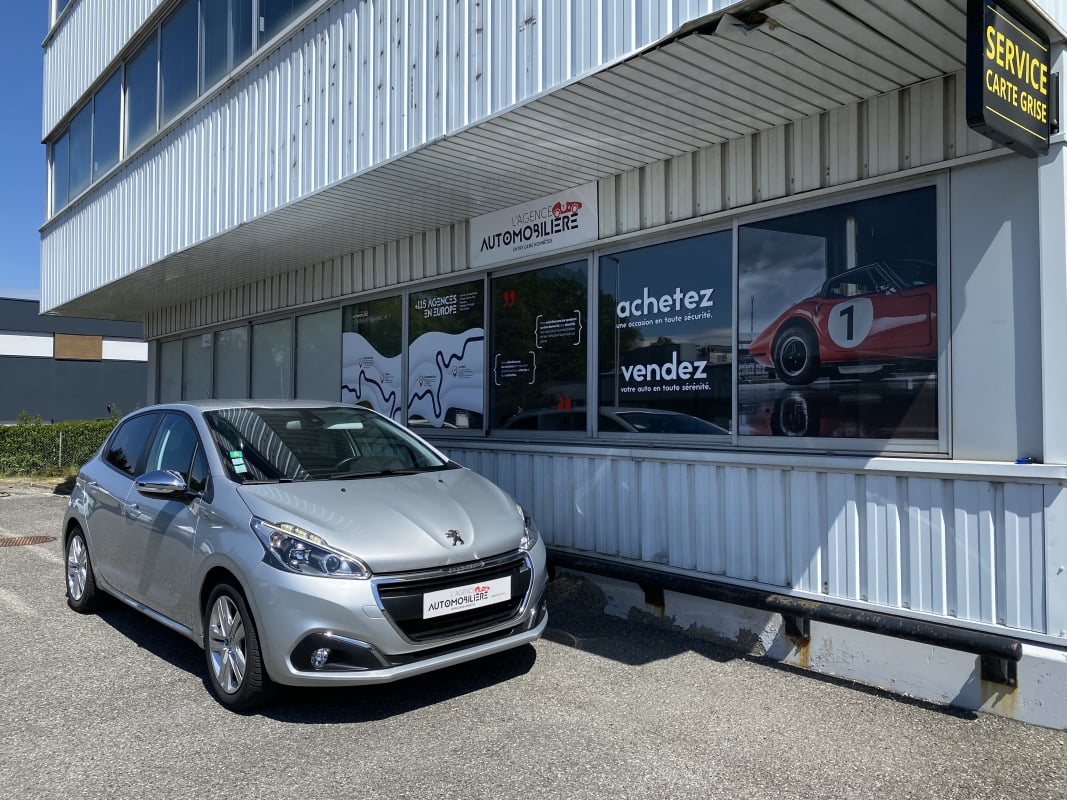 Peugeot 208 I Phase 2 5 Portes 1.2 VTi 12V 82 CV - GARANTIE 12 MOIS — 1
