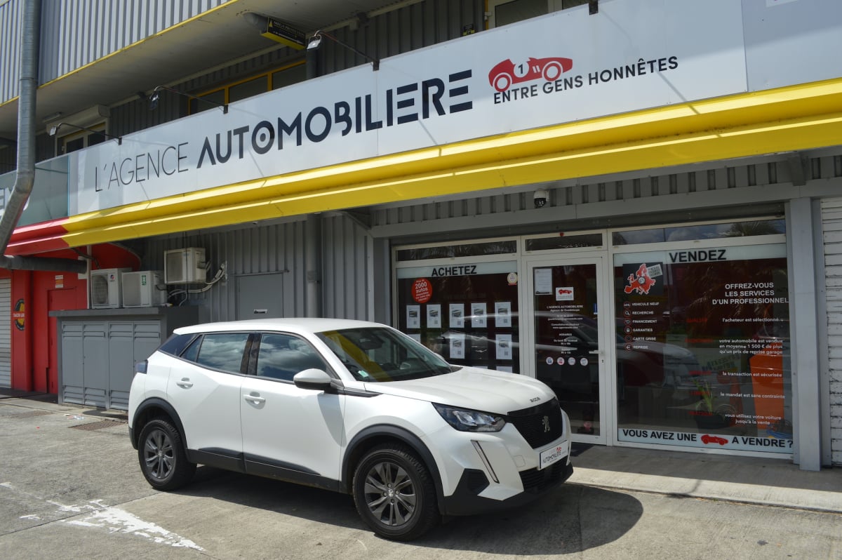 Peugeot 2008 1.2L 100ch S&S Active — 1