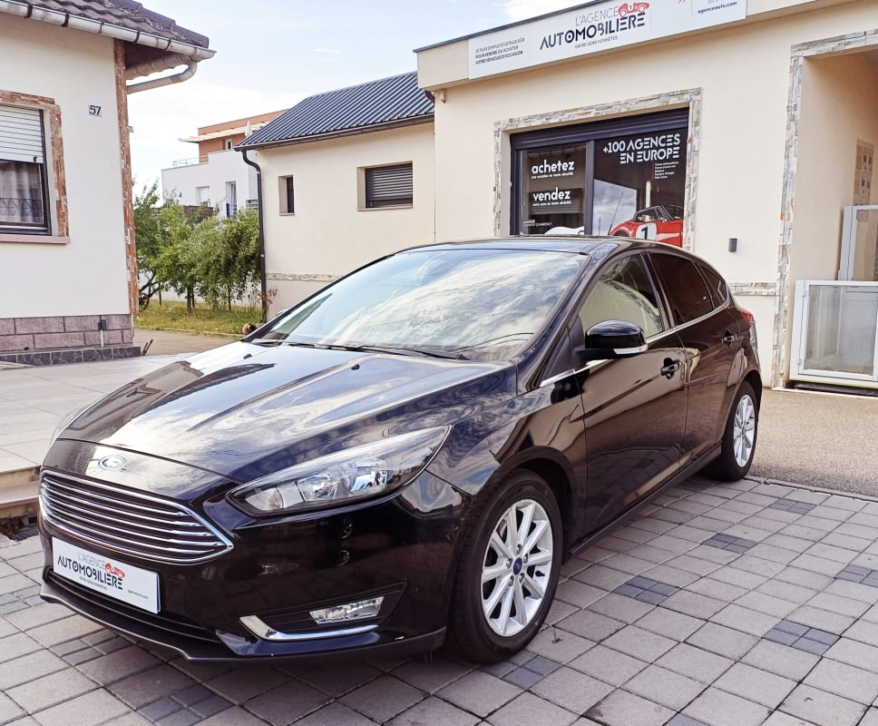 Ford Focus 1.5 TDCI 120 cv Finition TITANIUM — 1