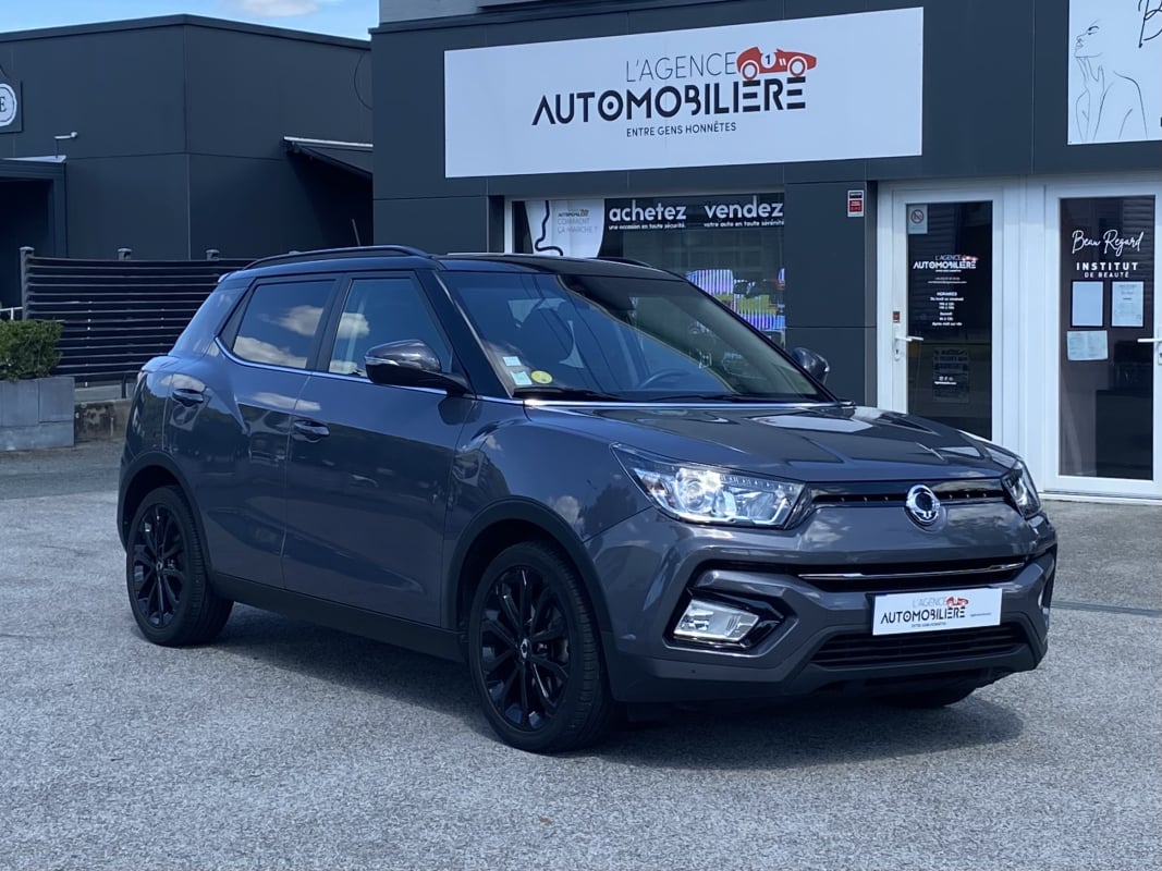 Ssangyong Tivoli 1.6 E-XDI 115 2WD - CAMERA DE RECUL - CARPLAY — 1
