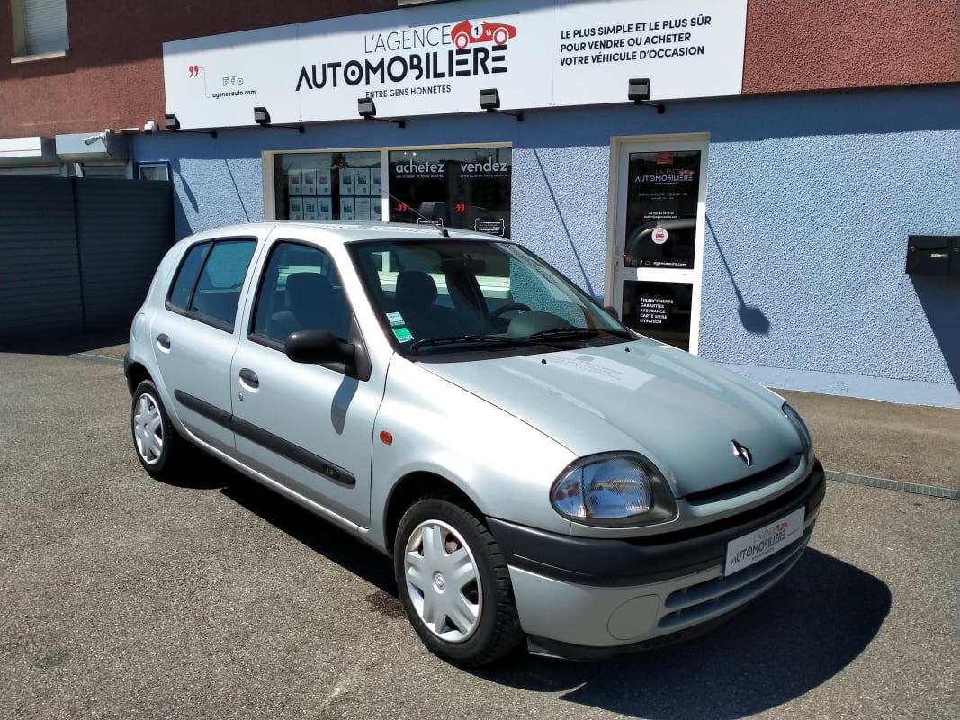 Renault Clio 1.2 58CH RTE 5 PORTES — 1