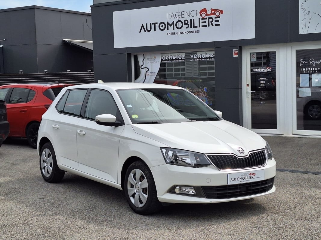 Skoda Fabia III 1.4 TDI 90 ch Greentec Ambition BVM5 - GPS - RADAR AR — 1