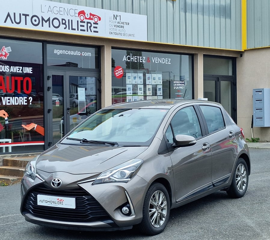 Toyota Yaris 1.5 VVTI 111 CH DYNAMIC — 1