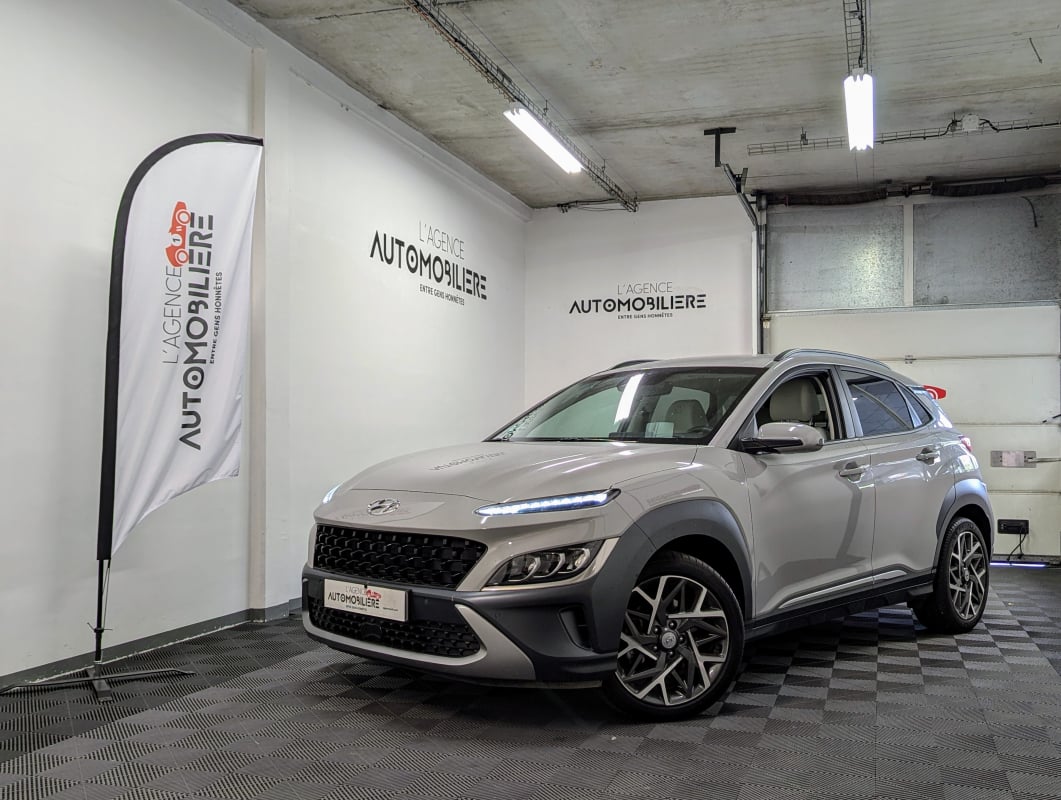 Hyundai KONA II 1.6 HYBRID 141 EXECUTIVE + PREMIERE MAIN — 1