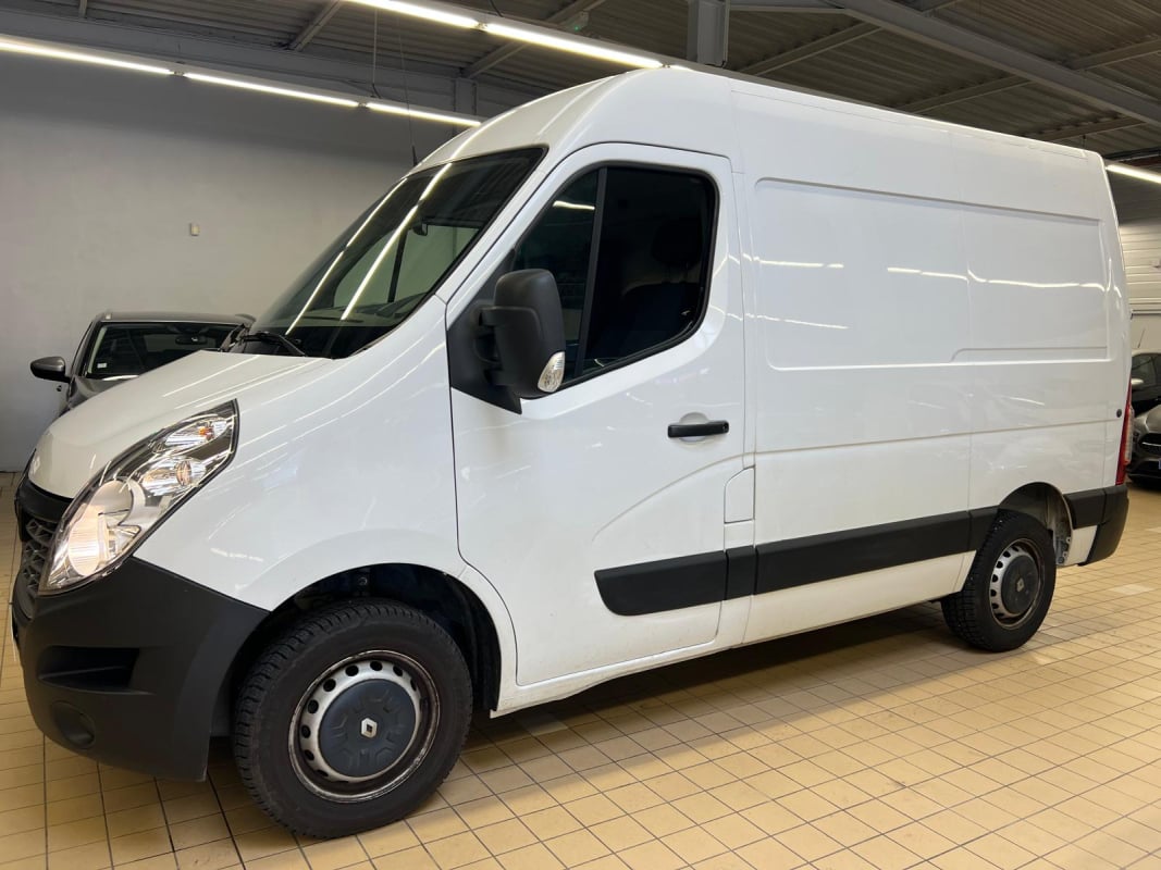 Renault Master FGN GRAND CONFORT TRACTION F3300 L1H2 DCI 130 — 1