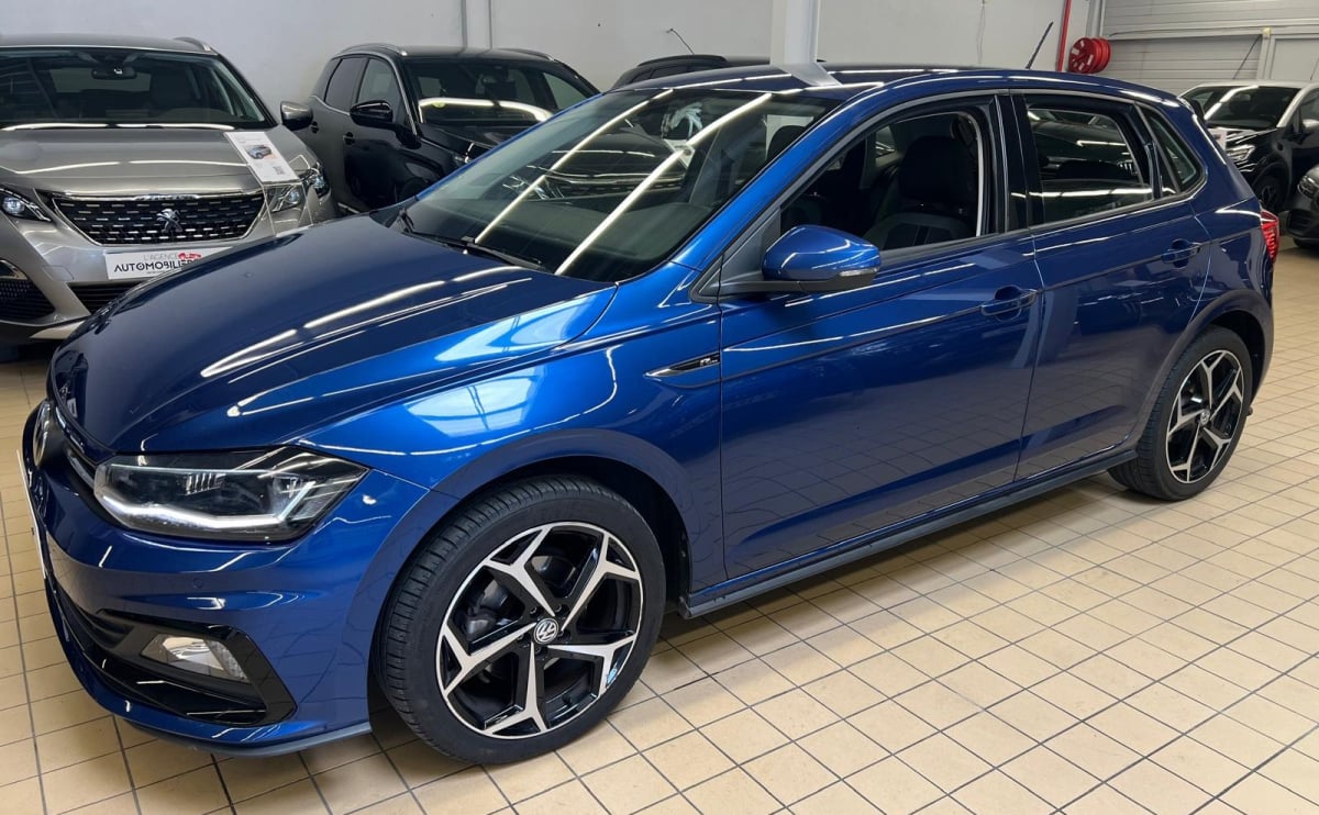 Volkswagen Polo 1.0 TSI 115 R-LINE — 1